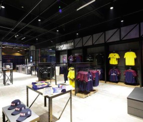 开云体育登录-巴黎圣日耳曼训练开放日，今晚更衣室发声引欢呼，欧篮联在即，训练强度明显提升的简单介绍