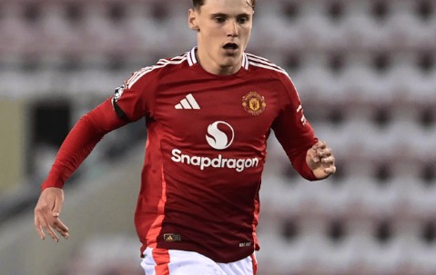 开云体育入口-关于赛后曼联官宣签约：社区盾节点到来，管理层满意，更衣室氛围转暖的信息