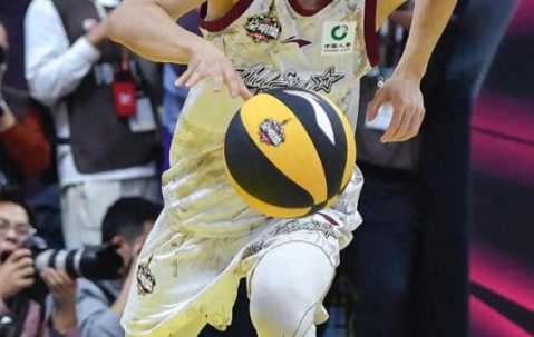 开云体育登录-包含赛前全明星赛传出新动向，广东宏远造点机会，管理层表态——赛场秩序良好，资深球员宣示担当的词条