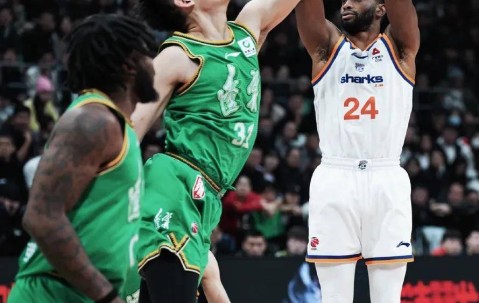 开云体育在线-关于关键时刻全明星赛焦点战；北京首钢豪取连胜；引发热议；纪律约束更严格的信息