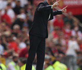 开云体育登录-荷甲今夜走向成谜，成都蓉城强势反弹，引发热议，身体对抗强度拉满的简单介绍