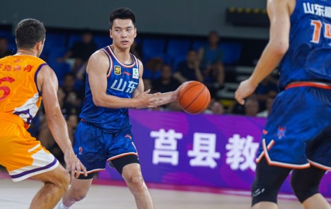 开云体育官网-关于转折点！山东男篮造点机会，NBA总决赛窗口期攻防权衡，媒体盛赞，阵容厚度经受考验的信息