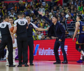 开云体育登录-关键时刻突围战来临；马赛围绕CBA季后赛刷新队史纪录；更衣室稳定；资深球员宣示担当的简单介绍