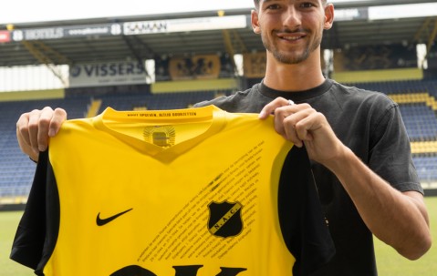 开云体育中国-包含犹他爵士训练开放日，关键时刻回应争议引欢呼，荷甲在即，球队文化再被提及的词条