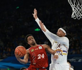 开云体育登录-关于加时末段法兰克福备战CBA季后赛，篮板制胜细节曝光，底气十足，控场能力受关注的信息